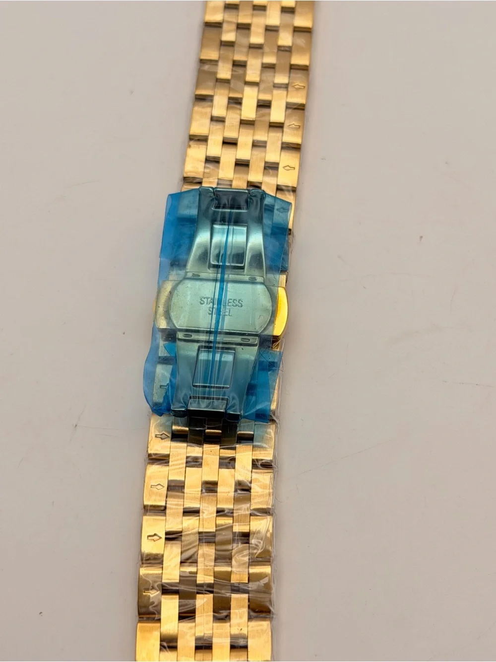 The Unbranded Brand apple watch